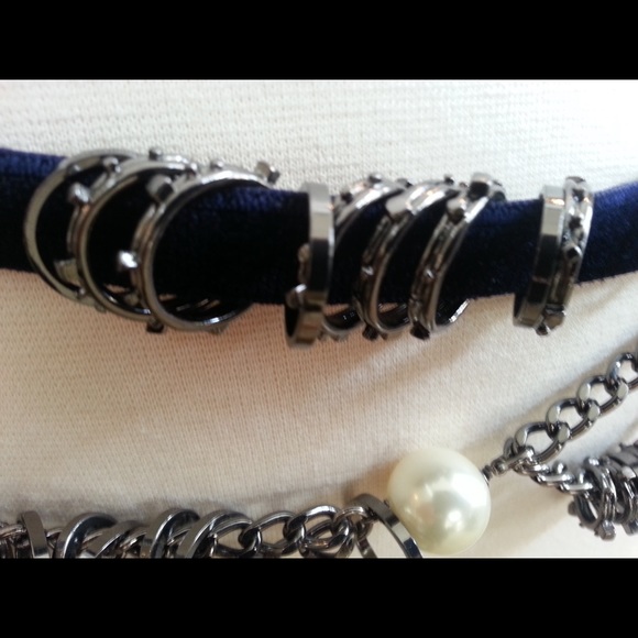 STUNNING ONE OF A KIND CHANNEL BELT - Picture 7 of 8